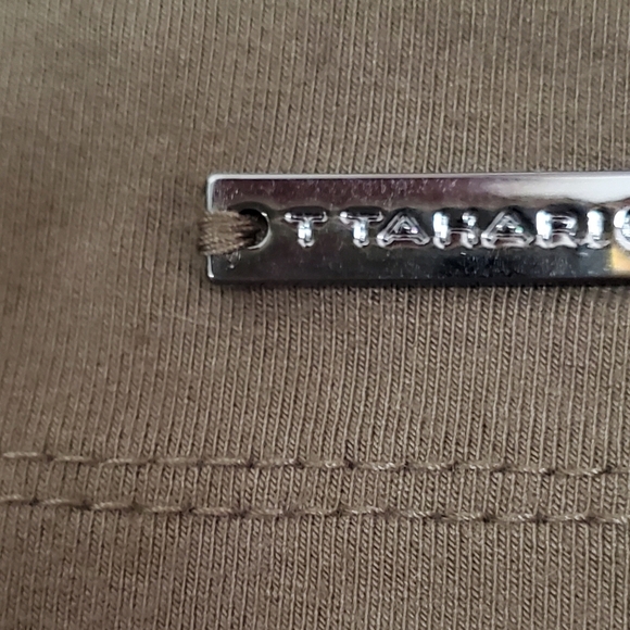 T Tahari Army Green Short Puff Sleeve Stretch Knit Shirt Top medium NWT - Picture 5 of 9